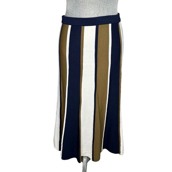 J.Crew Acorn Navy Stripe Pull-On Skirt Size Small New Without Tags - Picture 3 of 10